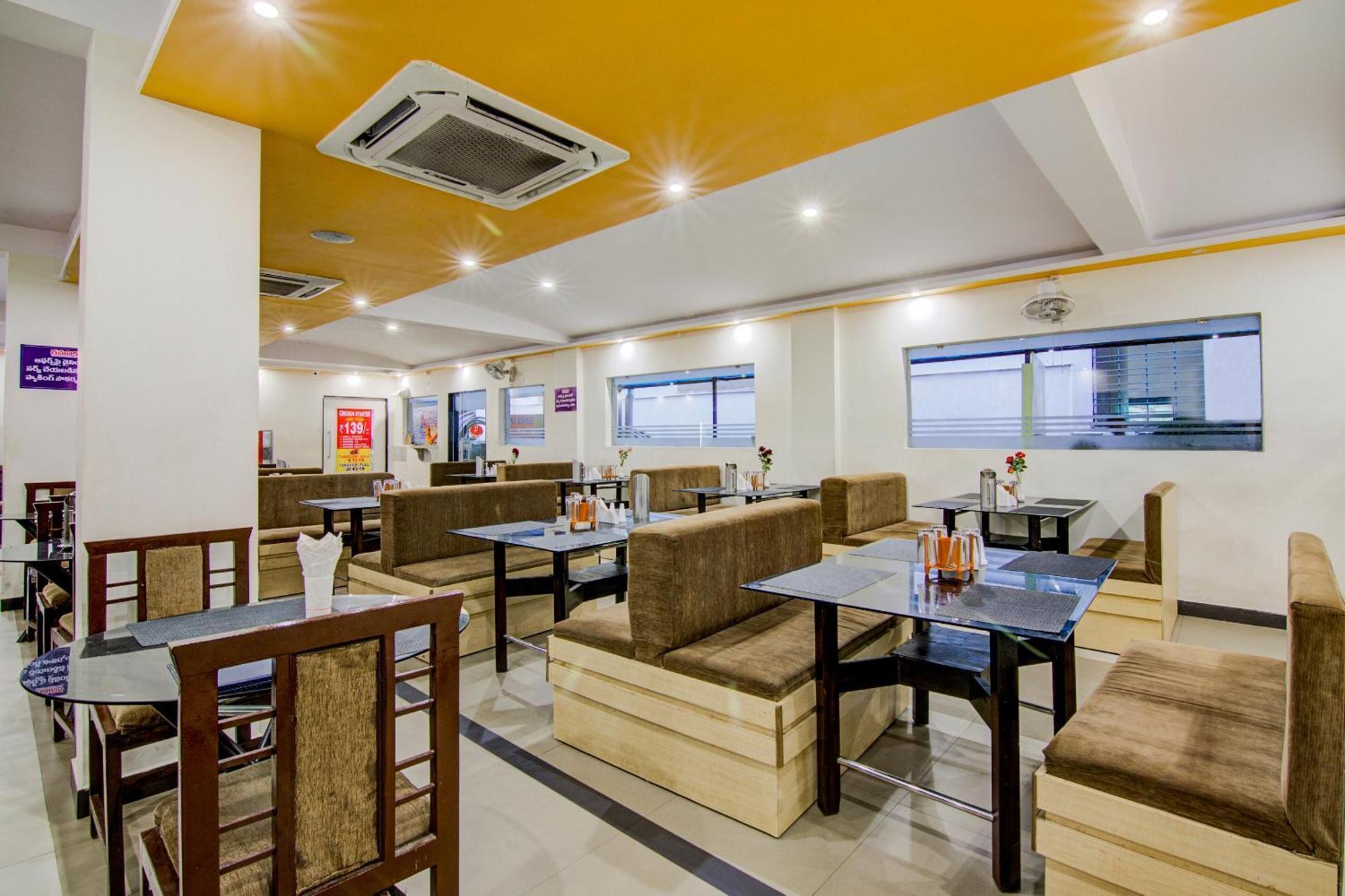 Hotel Collection O Spar Grand Visakhapatnam Exterior foto