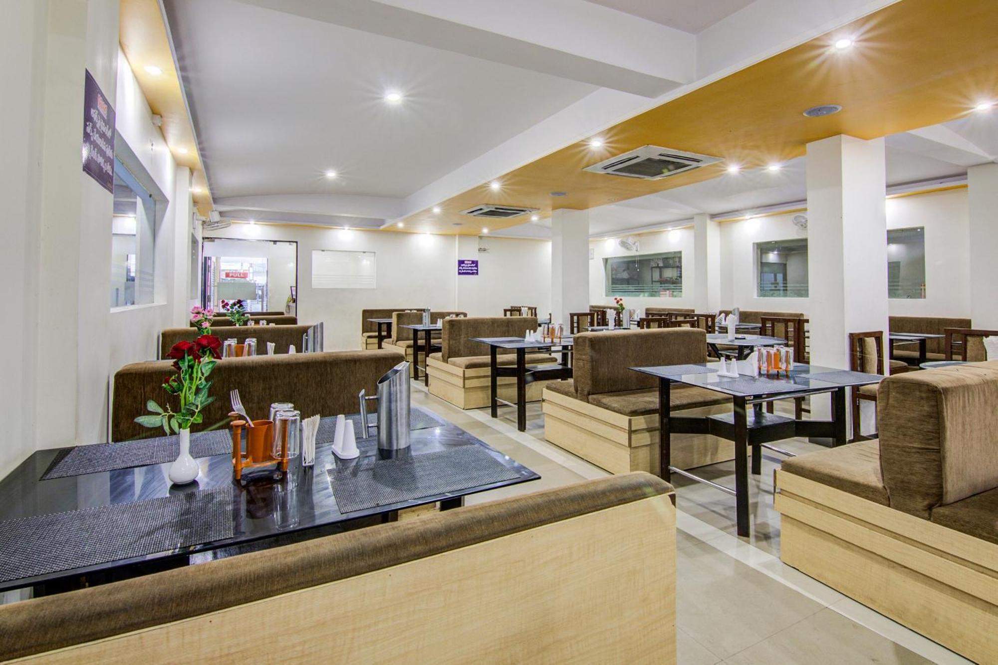 Hotel Collection O Spar Grand Visakhapatnam Exterior foto